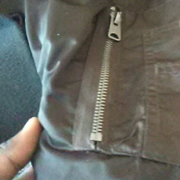 Bomber jacket - Picture 3 of 4